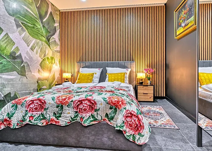 Orlik 8 Z Prywatna Sauna, Pilkarzykami, 80 Metrow - 5d Lägenhet Karpacz