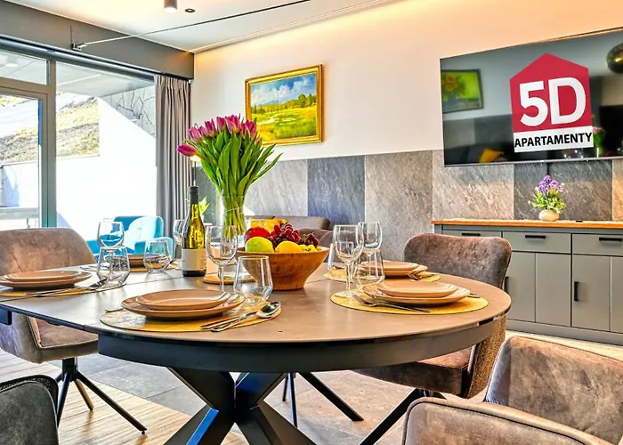 Orlik 8 Z Prywatna Sauna, Pilkarzykami, 80 Metrow - 5d Lägenhet *