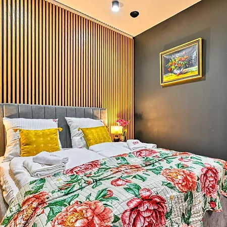 Orlik 8 Z Prywatna Sauna, Pilkarzykami, 80 Metrow - 5d Karpacz