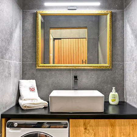 Orlik 8 Z Prywatna Sauna, Pilkarzykami, 80 Metrow - 5d Appartamento