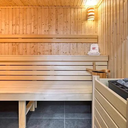 Orlik 8 Z Prywatna Sauna, Pilkarzykami, 80 Metrow - 5d Appartement Karpacz
