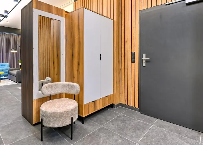 Orlik 8 Z Prywatna Sauna, Pilkarzykami, 80 Metrow - 5d Karpacz