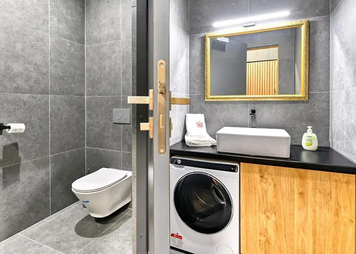 Orlik 8 Z Prywatna Sauna, Pilkarzykami, 80 Metrow - 5d *